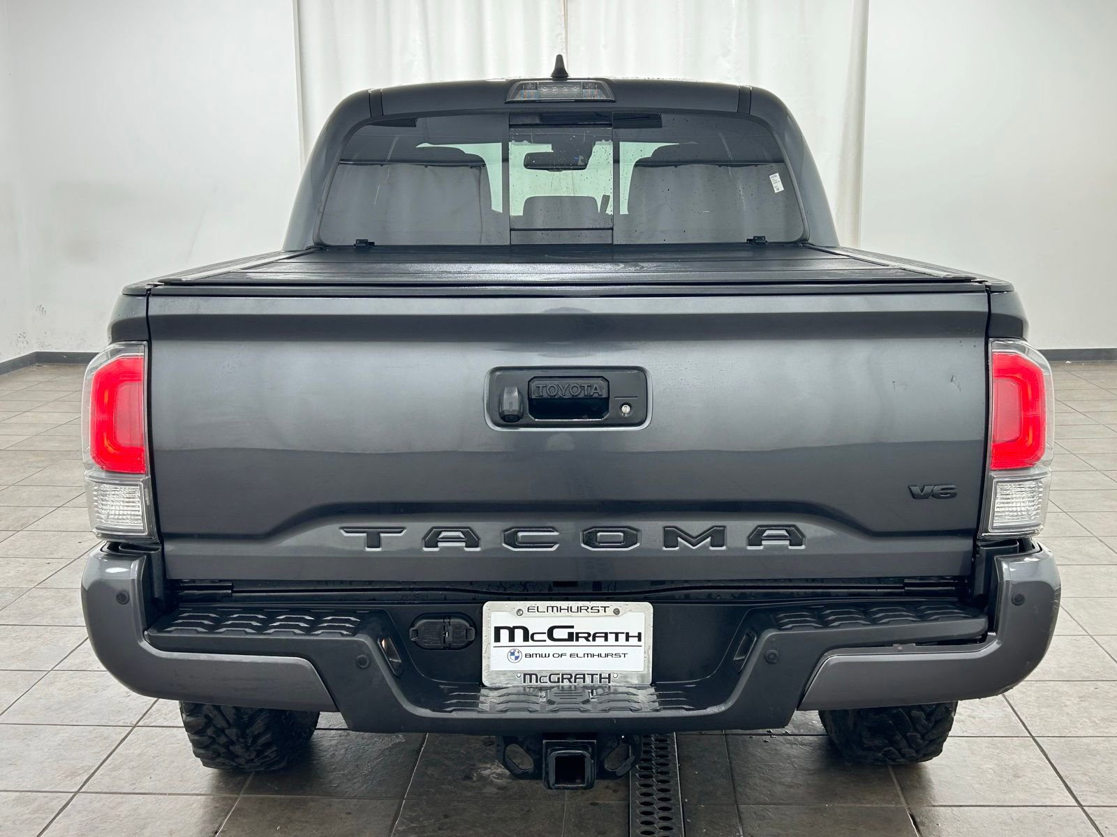 Used 2021 Toyota Tacoma TRD Off-Road w/ Technology Package image 5