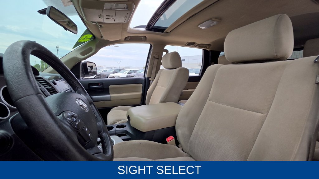 Used 2013 Toyota Sequoia SR5 AWD/4WD image 21