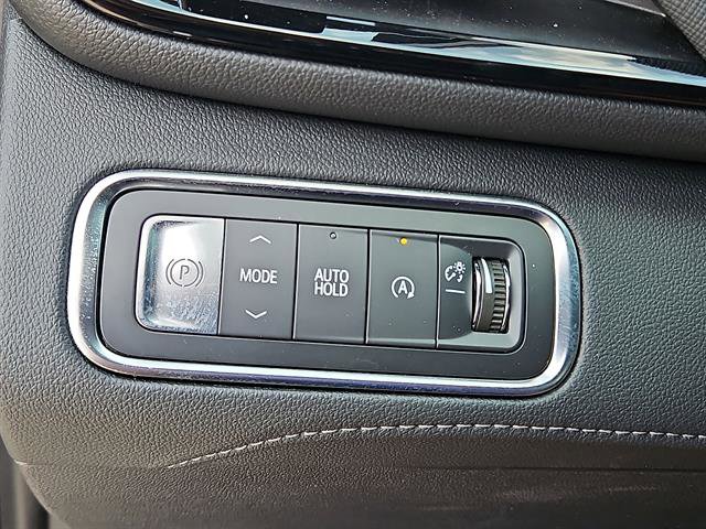 Certified 2025 Buick Enclave Preferred image 19