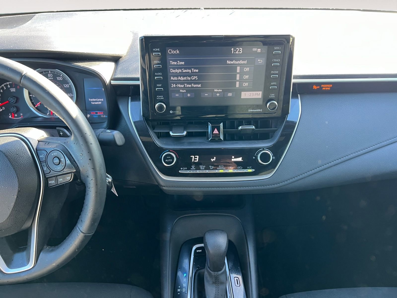 Used 2021 Toyota Corolla SE image 11