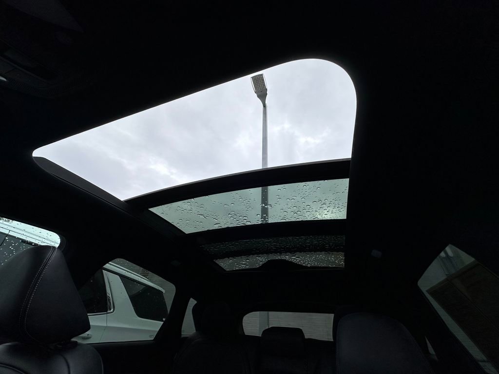 Used 2021 INFINITI QX50 Luxe w/ Appearance Package image 77