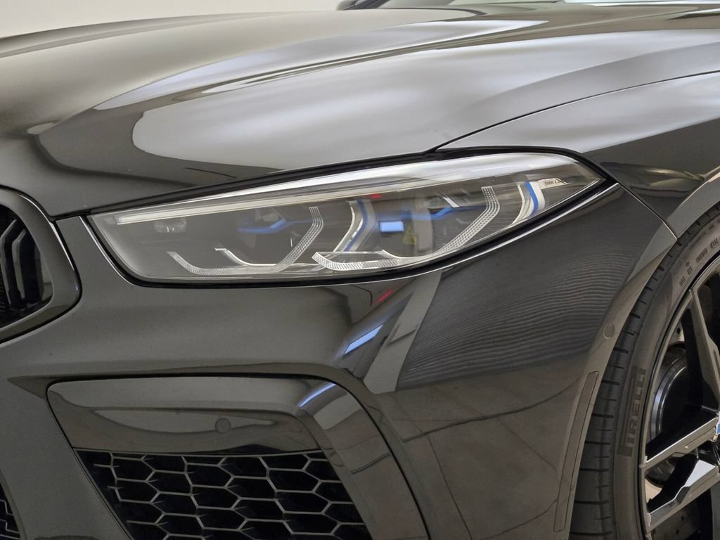 Used 2025 BMW M8 Competition AWD/4WD image 5