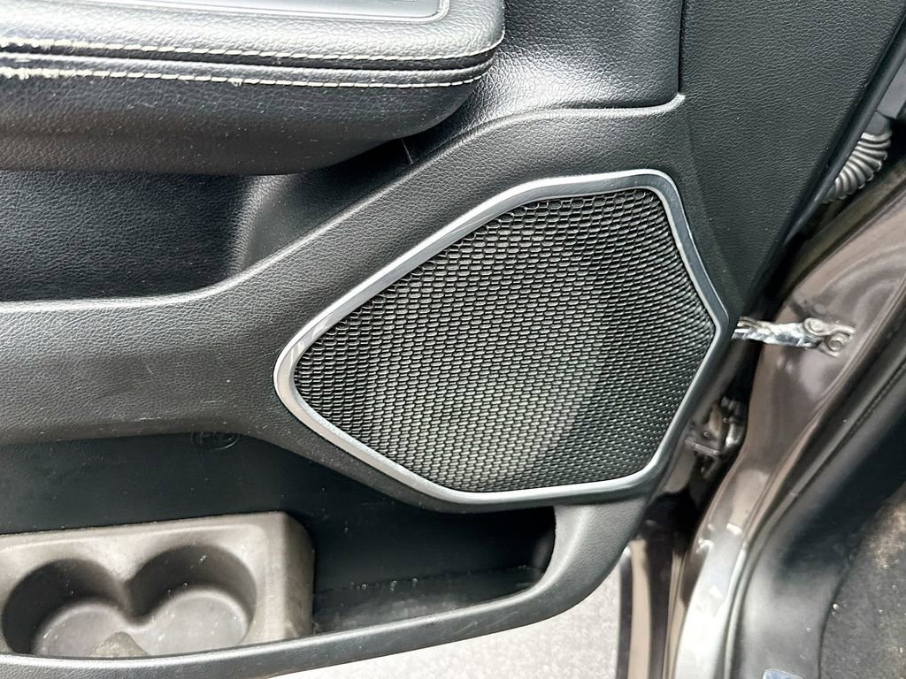 Used 2019 RAM 1500 Laramie w/ Bed Utility Group RWD image 19