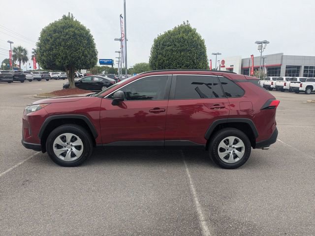Used 2019 Toyota RAV4 LE FWD image 6