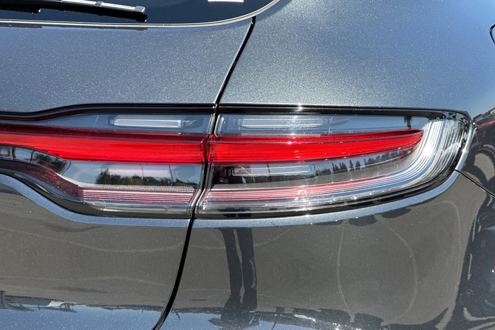 Used 2026 Porsche Macan AWD/4WD image 28