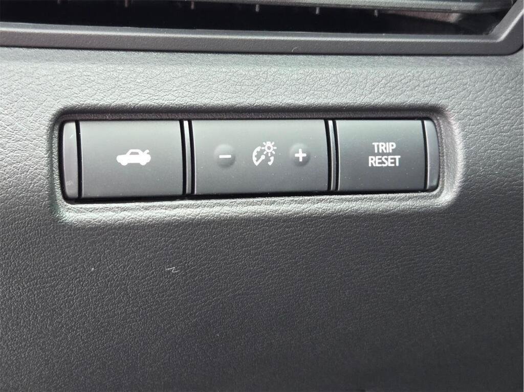 New 2026 Nissan Altima 2.5 SV w/ SV Special Edition Package FWD image 23