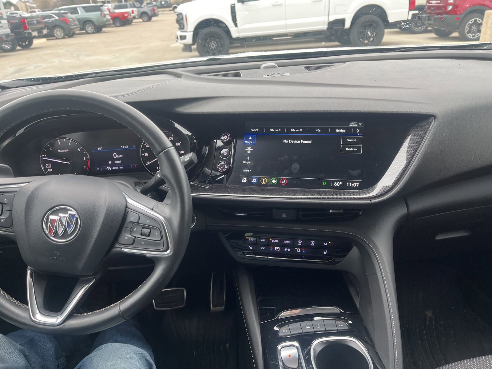 Used 2023 Buick Envision Preferred image 12