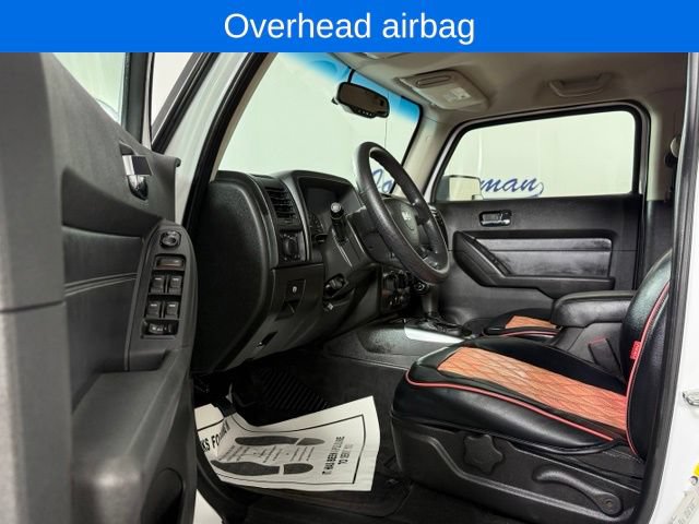 Used 2009 HUMMER H3T AWD/4WD image 11