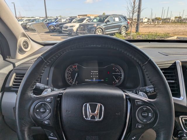 Used 2016 Honda Pilot Touring image 31