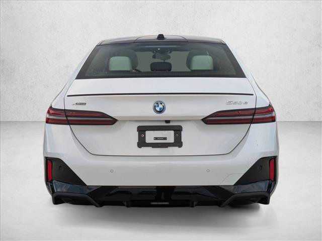 New 2027 BMW 550e xDrive w/ Executive Package AWD/4WD image 8