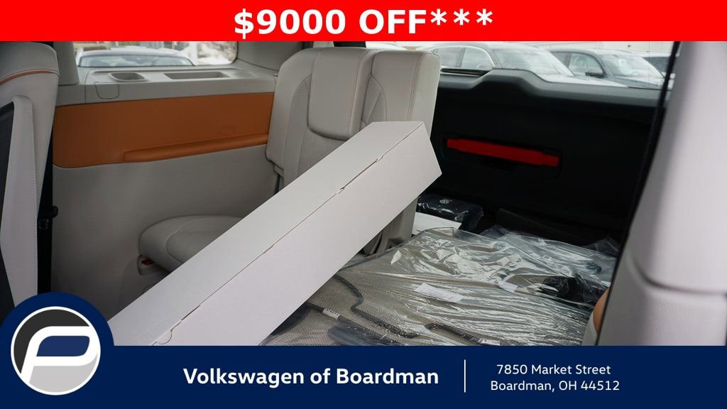 New 2025 Volkswagen ID. Buzz 1st Edition image 14