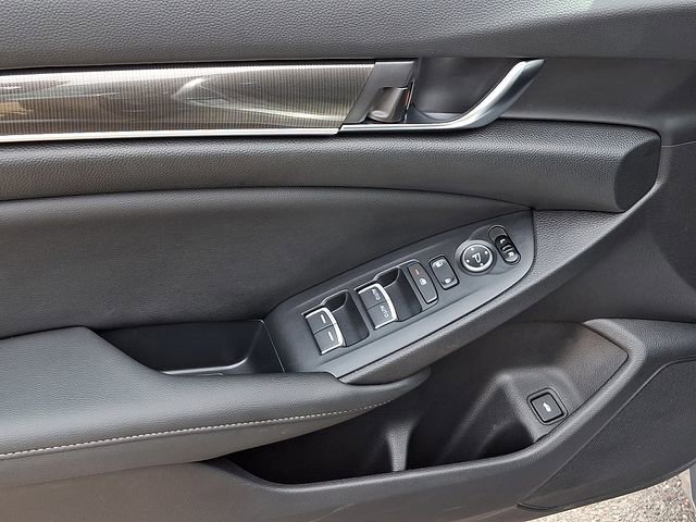Used 2020 Honda Accord Sport image 12