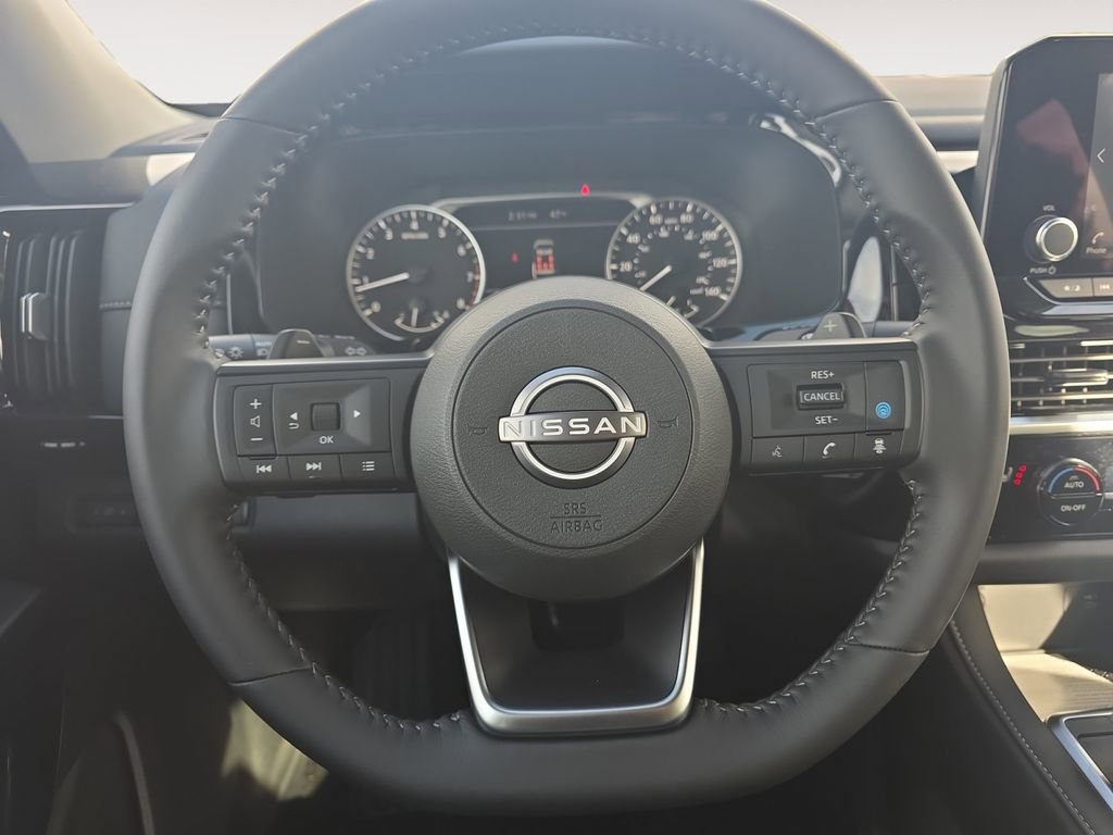 New 2025 Nissan Pathfinder SV w/ SV Premium Package image 12
