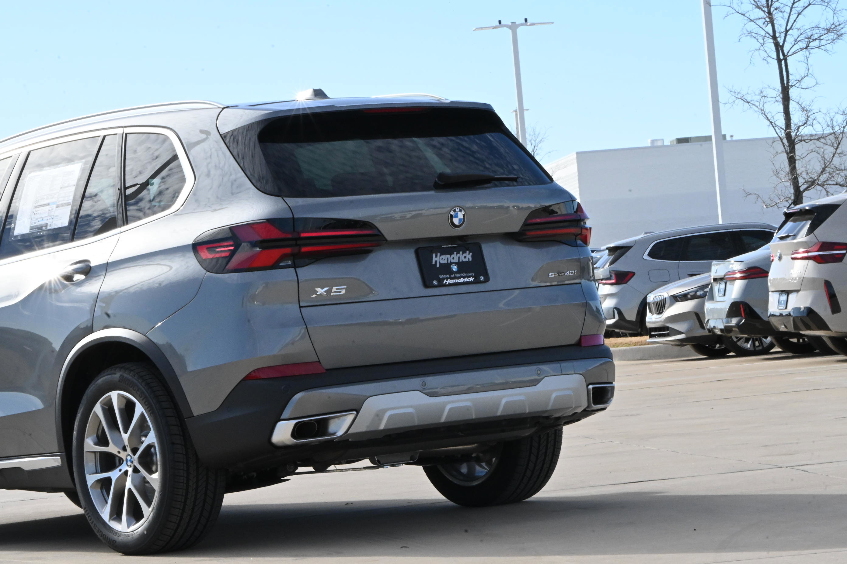 New 2026 BMW X5 sDrive40i image 5