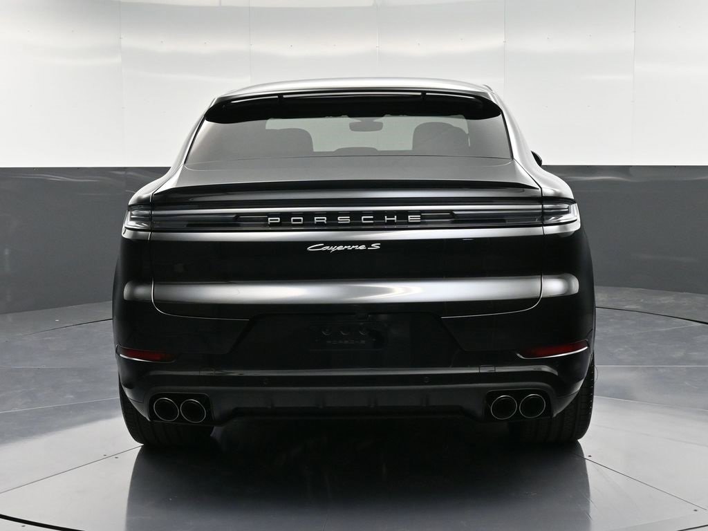 New 2026 Porsche Cayenne S image 7