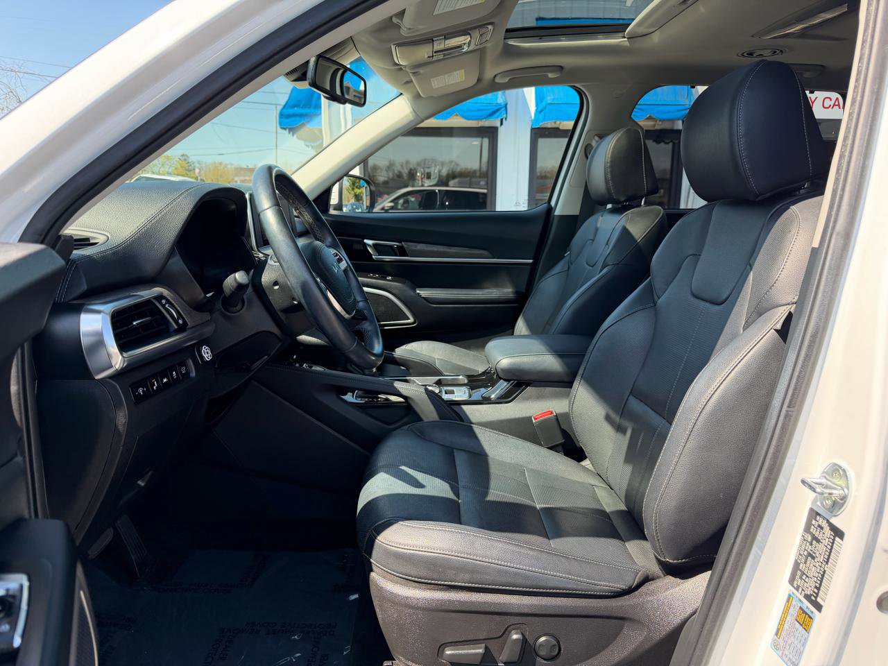 Used 2022 Kia Telluride EX w/ EX Premium Package image 11