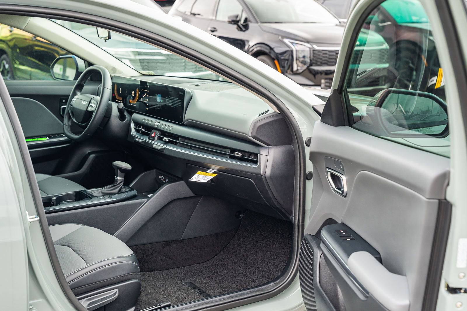 New 2026 Kia K4 EX image 7