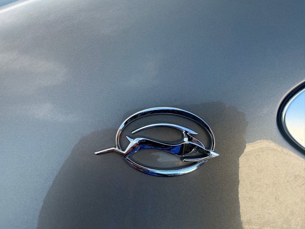 Used 2017 Chevrolet Impala LT FWD image 19