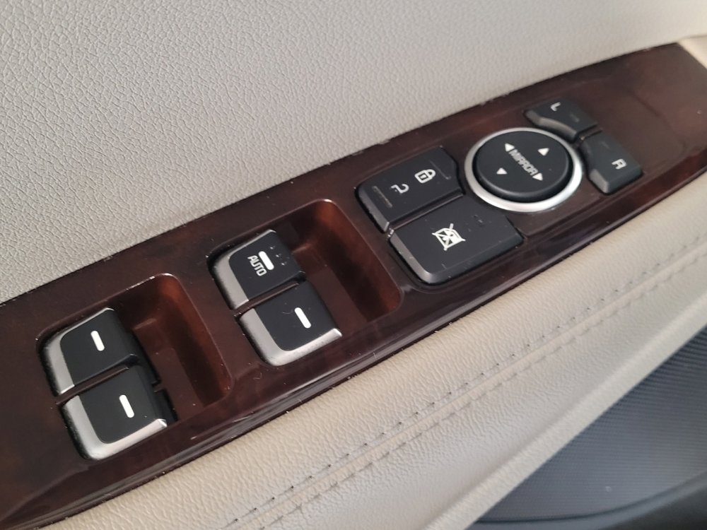 Used 2016 Kia Sorento LX w/ LX Convenience Package image 27