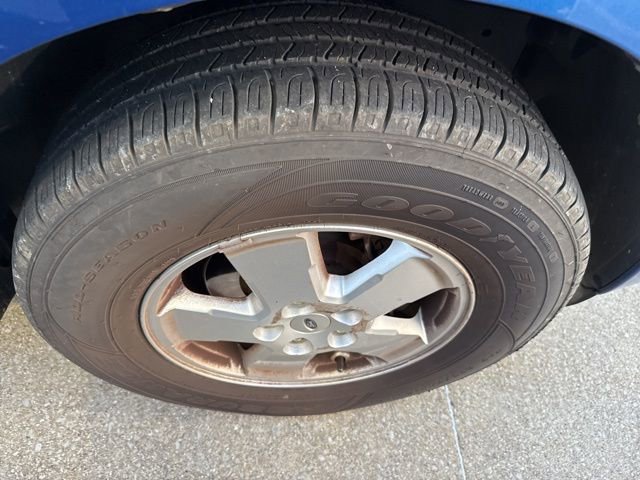 Used 2011 Ford Escape XLT w/ 201A Rapid Spec Order Code image 10