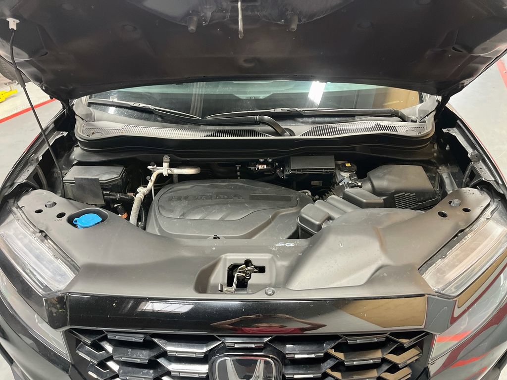 Used 2023 Honda Passport Elite image 32