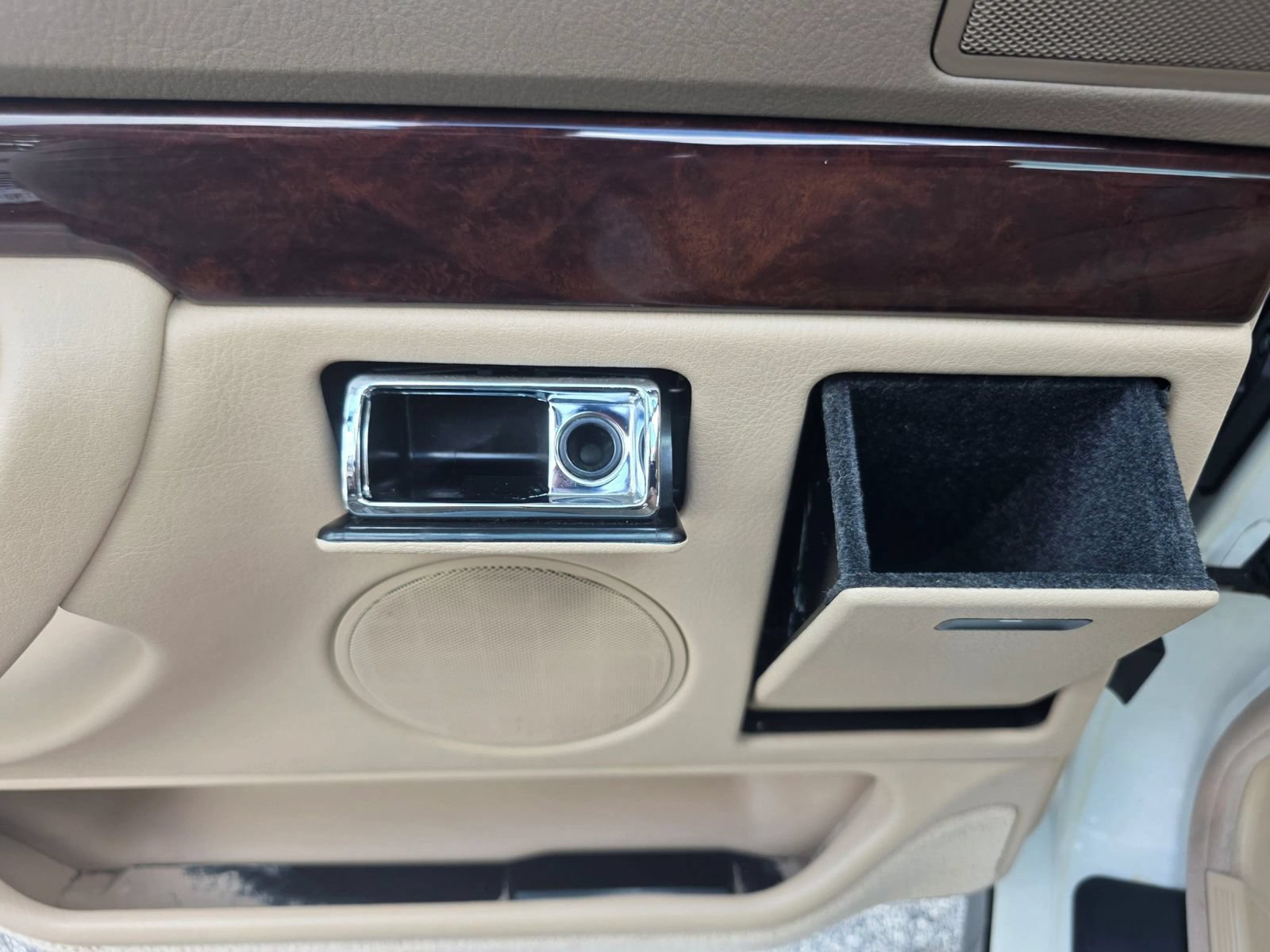 Used 1995 BMW 740iL RWD image 32