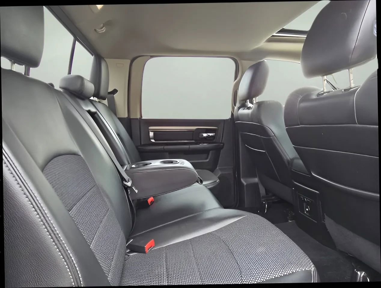 Used 2015 RAM 1500 Sport w/ Ceramic Blue Sport Package AWD/4WD image 18