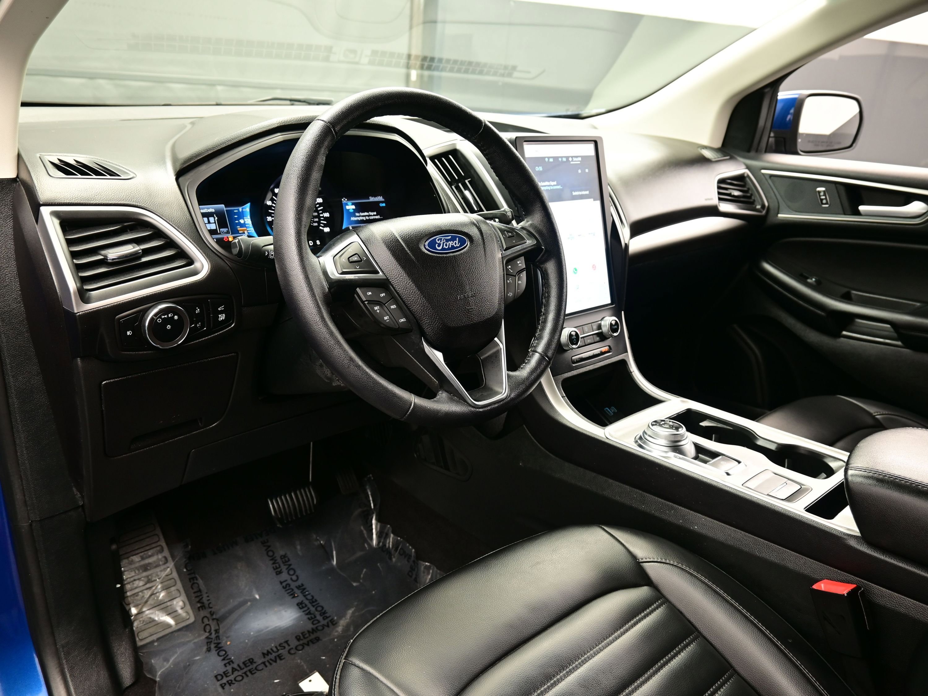 Used 2023 Ford Edge SEL w/ Convenience Package image 14