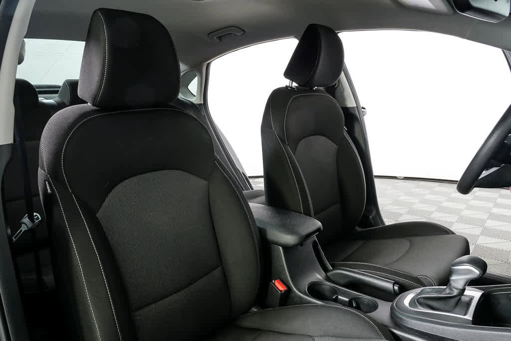 Used 2024 Kia Forte LXS w/ LXS Technology Package FWD image 20