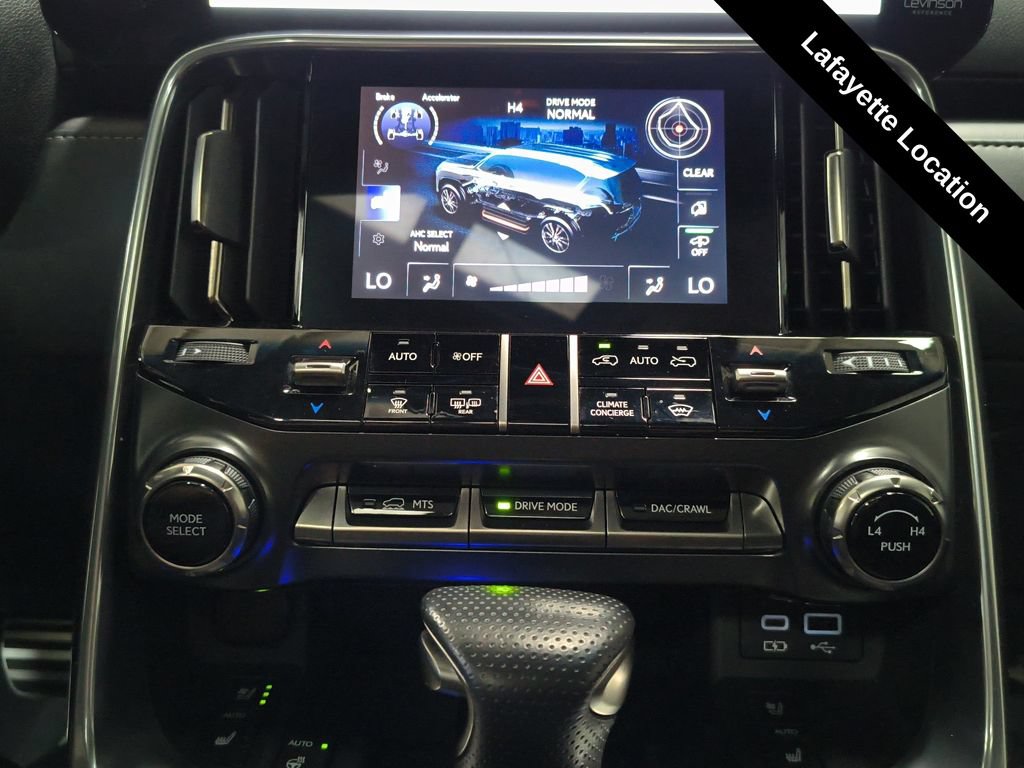 Used 2024 Lexus LX 600 F Sport AWD/4WD image 27