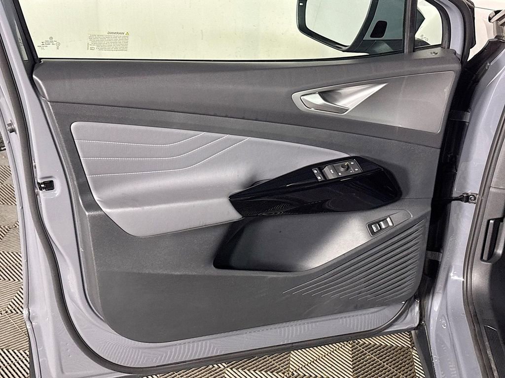 Certified 2023 Volkswagen ID.4 Pro S image 11
