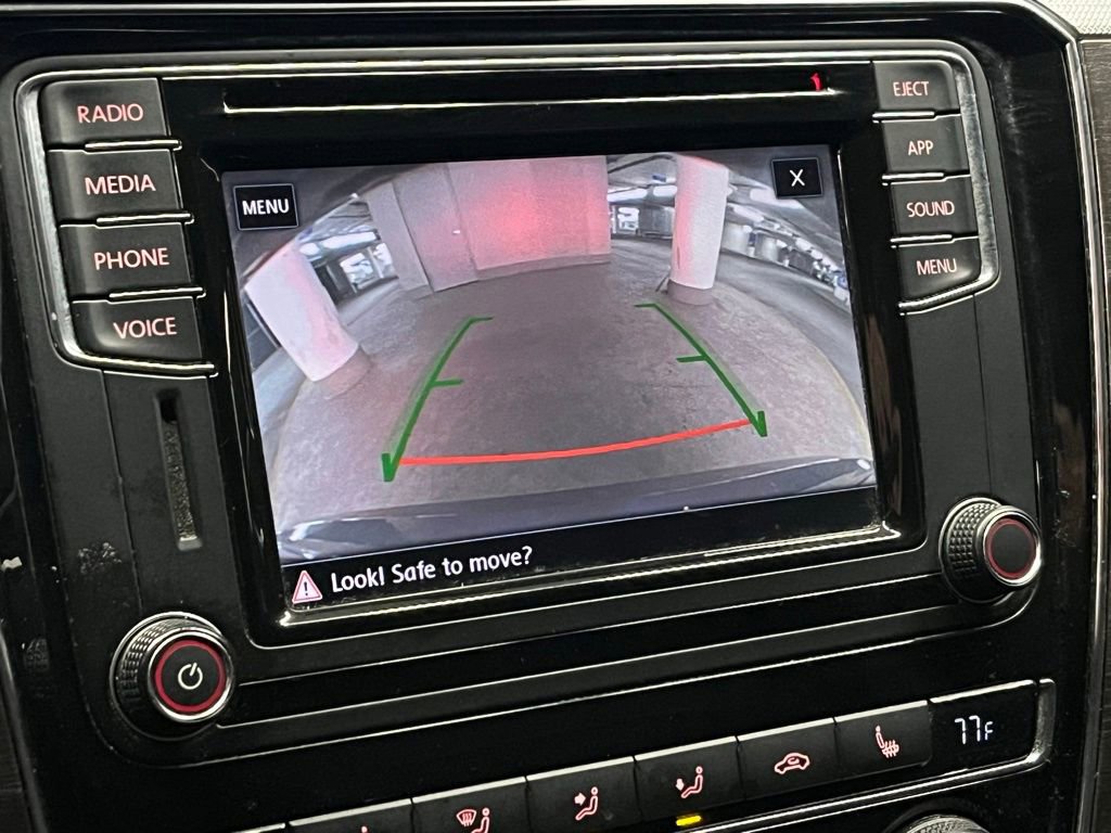 Used 2018 Volkswagen Passat 2.0T SE w/ SE Lighting Package image 25