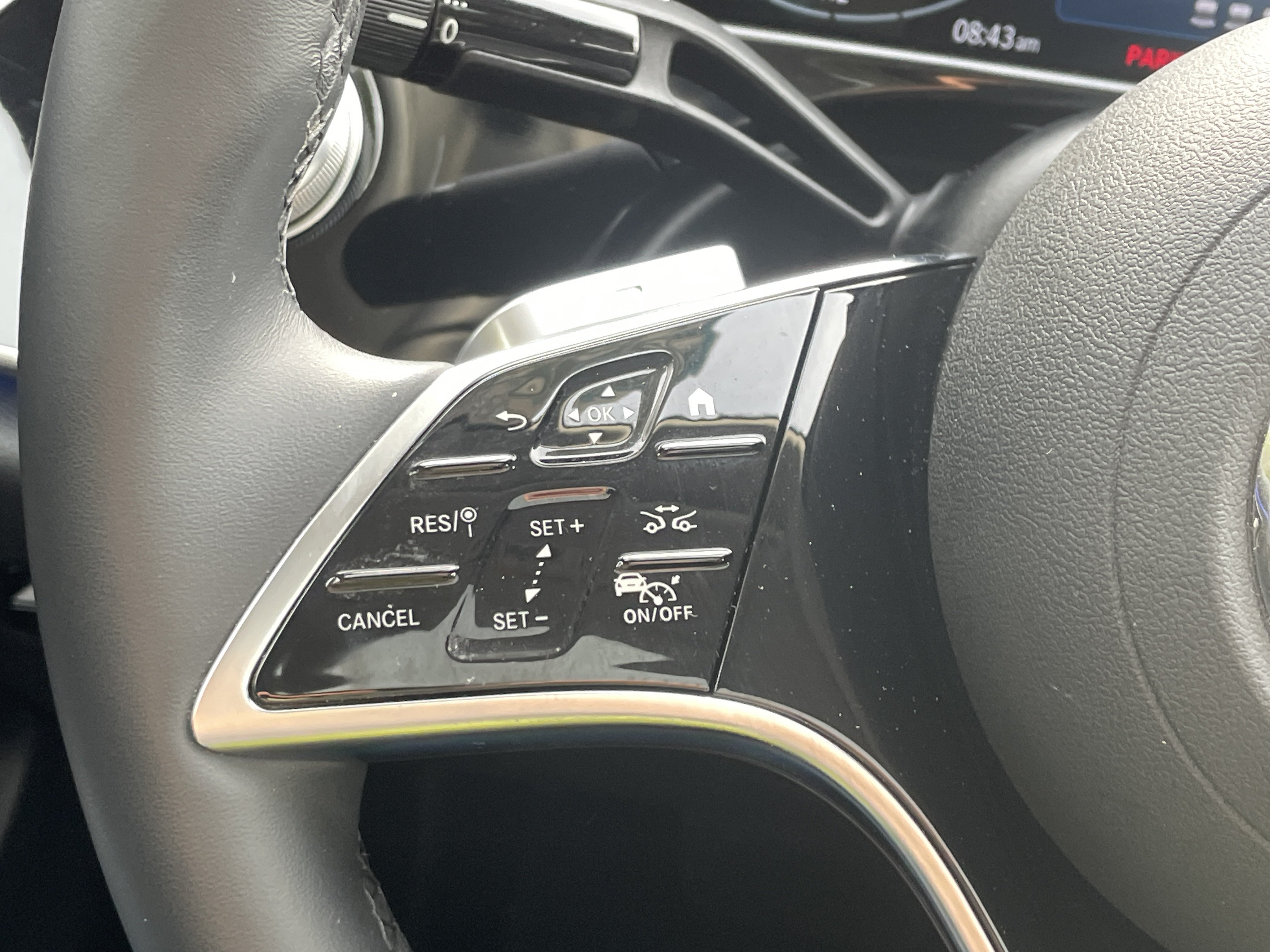 Used 2025 Mercedes-Benz E 350 Sedan image 30