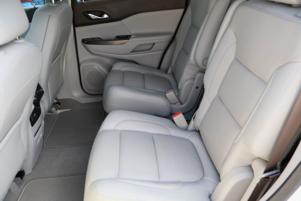 Used 2018 GMC Acadia SLT image 24