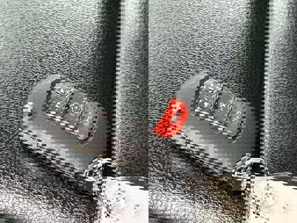 Certified 2022 Jeep Wrangler Unlimited Sahara AWD/4WD image 10