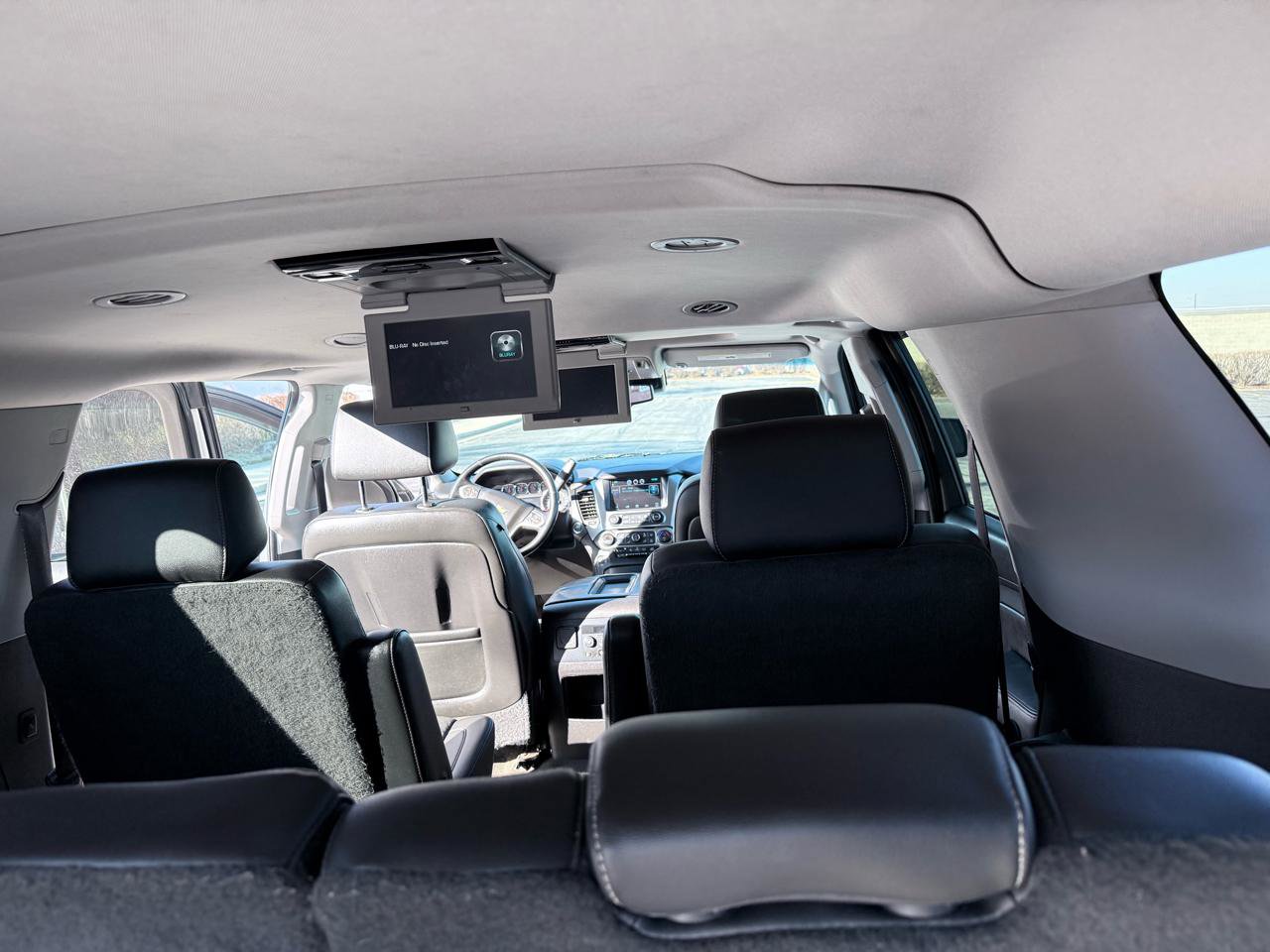 Used 2015 Chevrolet Suburban LTZ image 15