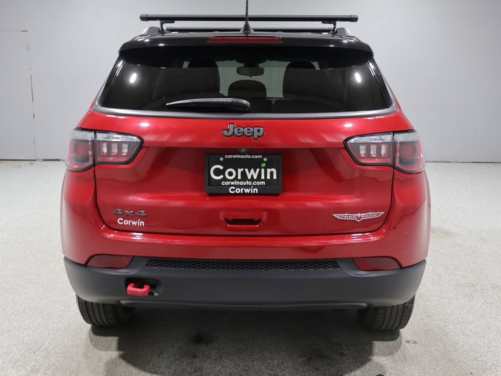 Used 2018 Jeep Compass Trailhawk w/ Cold Weather Group AWD/4WD video 3