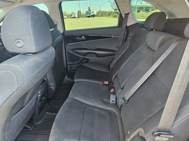 Used 2020 Kia Sorento S image 25