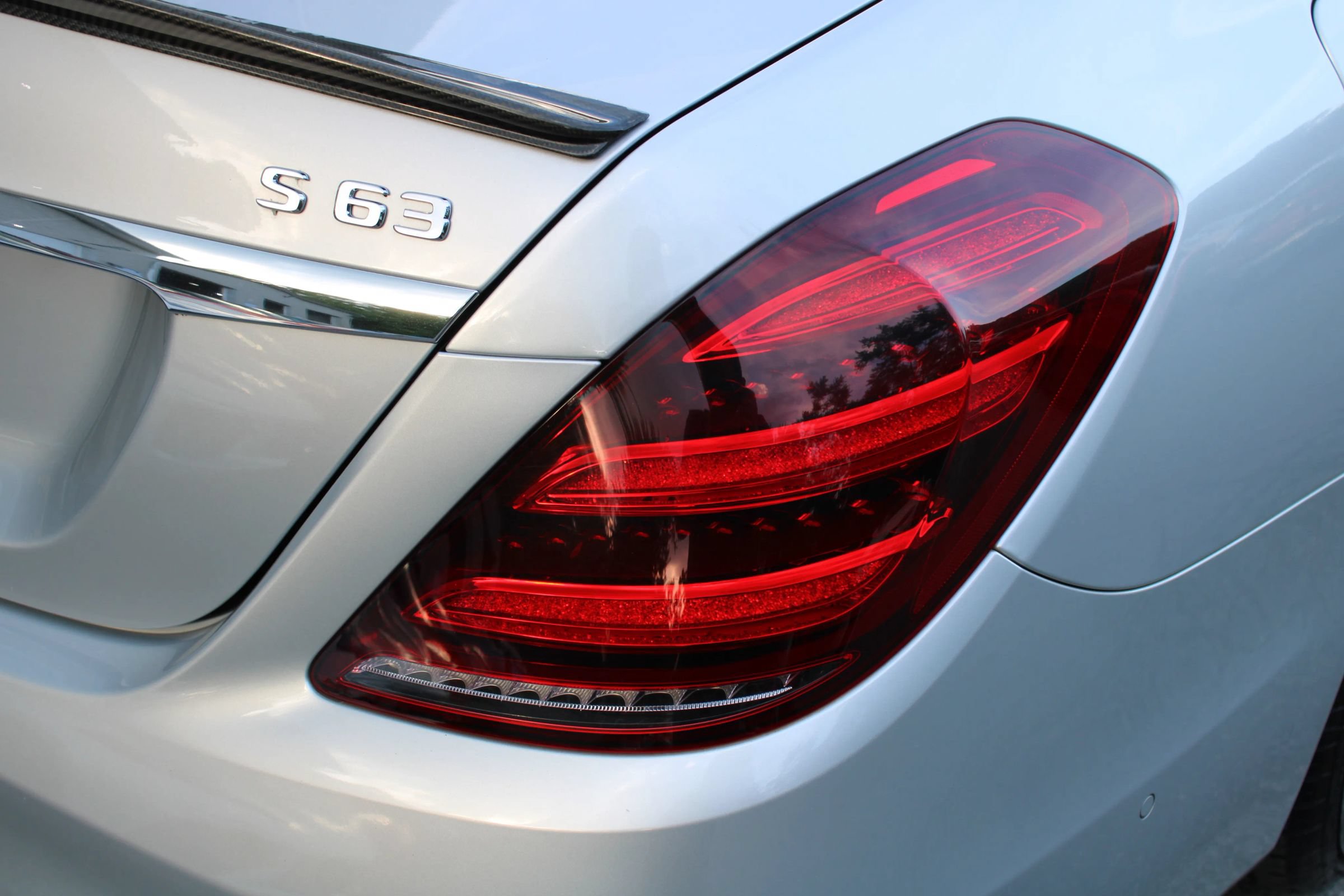 Used 2019 Mercedes-Benz S 63 AMG S 4MATIC Sedan image 34
