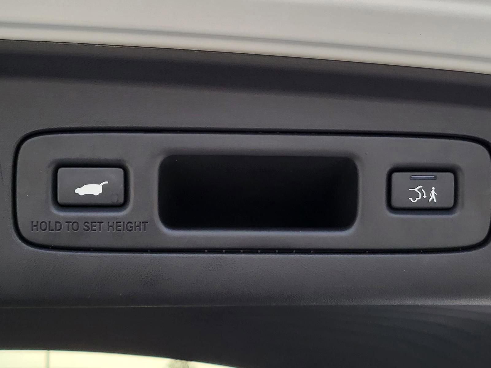 Used 2026 Acura ADX FWD image 10