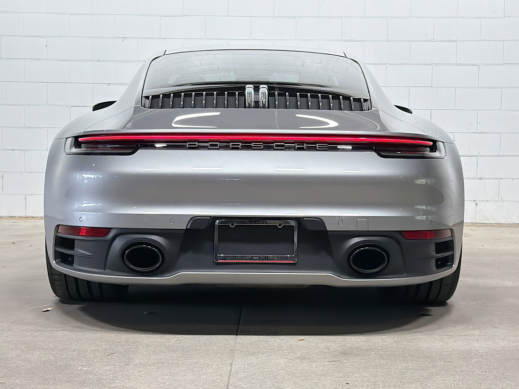 Certified 2024 Porsche 911 Carrera T image 8