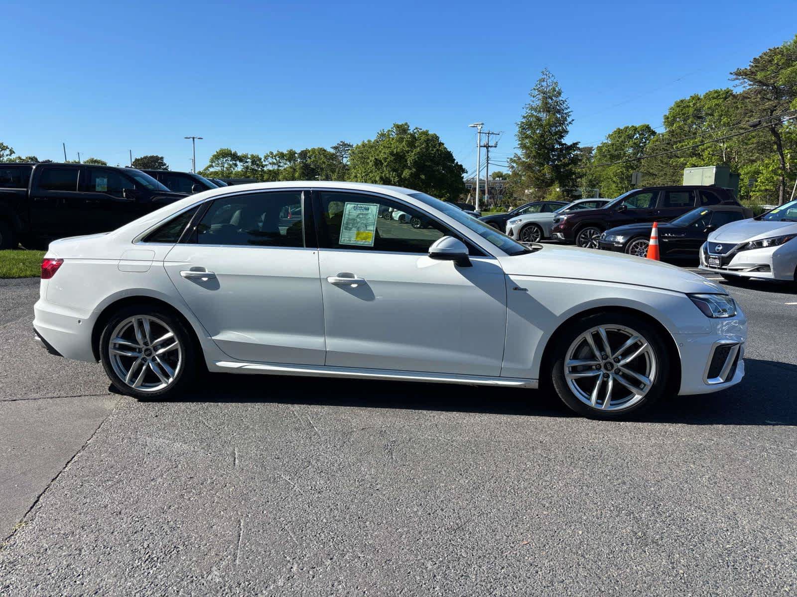 Used 2023 Audi A4 2.0T Prestige w/ Prestige Package AWD/4WD image 2