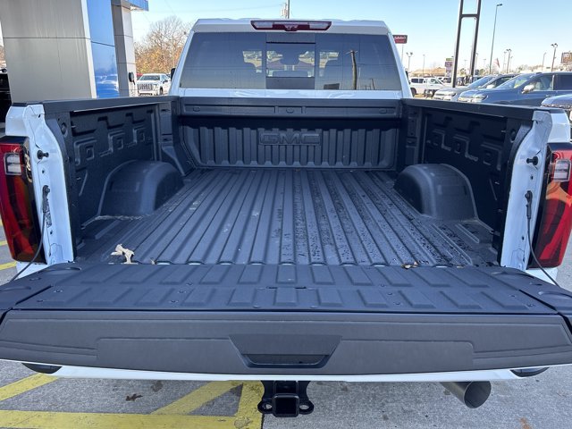 New 2026 GMC Sierra 2500 Denali w/ Denali Reserve Package AWD/4WD image 5