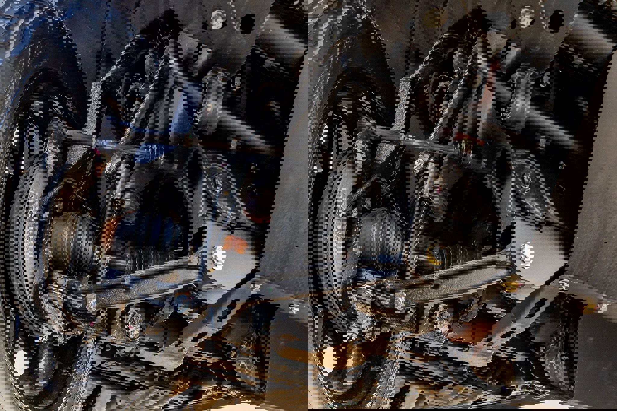 Used 2025 GMC Sierra 2500 AT4X w/ Snow Plow Prep/Camper Package image 14