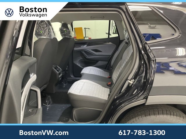 New 2026 Volkswagen Tiguan S image 8