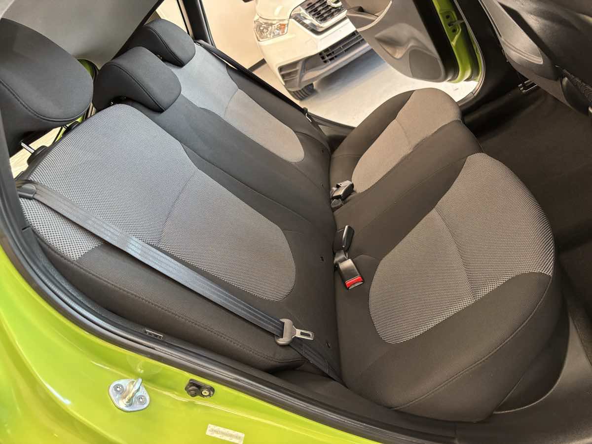 Used 2012 Hyundai Accent GS image 23