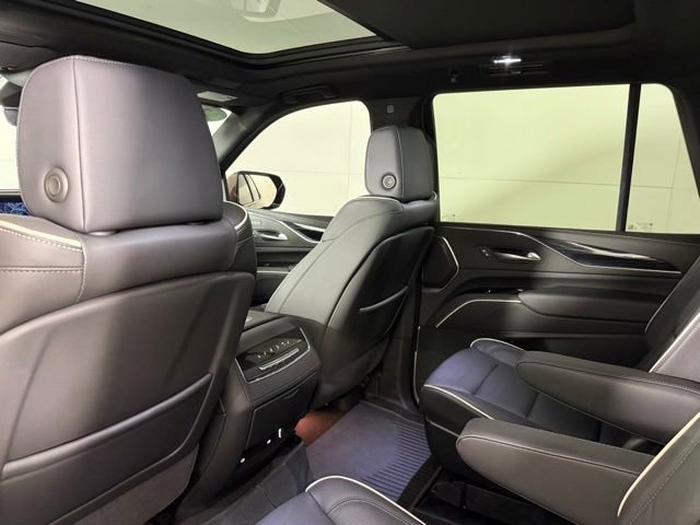 Used 2024 Cadillac Escalade Sport image 25