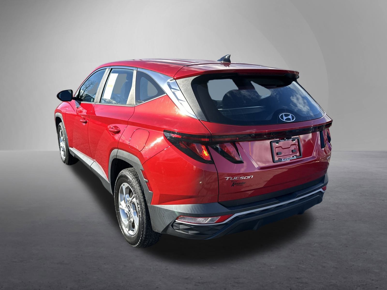 Used 2022 Hyundai Tucson SE image 6