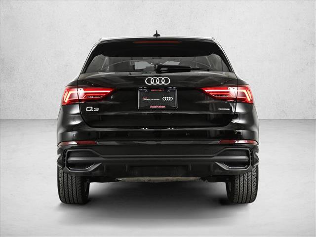 Certified 2025 Audi Q3 2.0T Premium w/ Convenience Package image 7