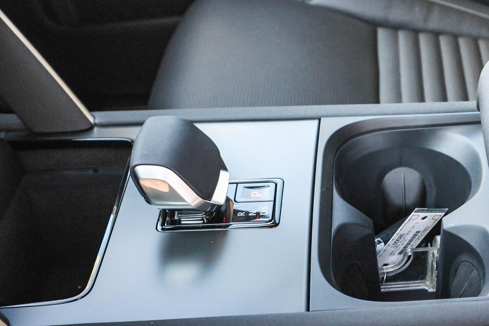 New 2025 Land Rover Discovery Sport Dynamic SE image 29